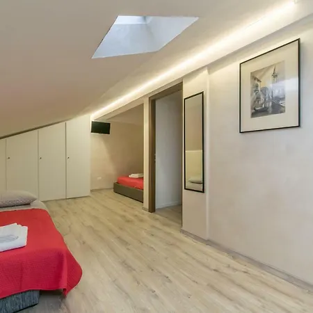 Guest house Red Lion 2*